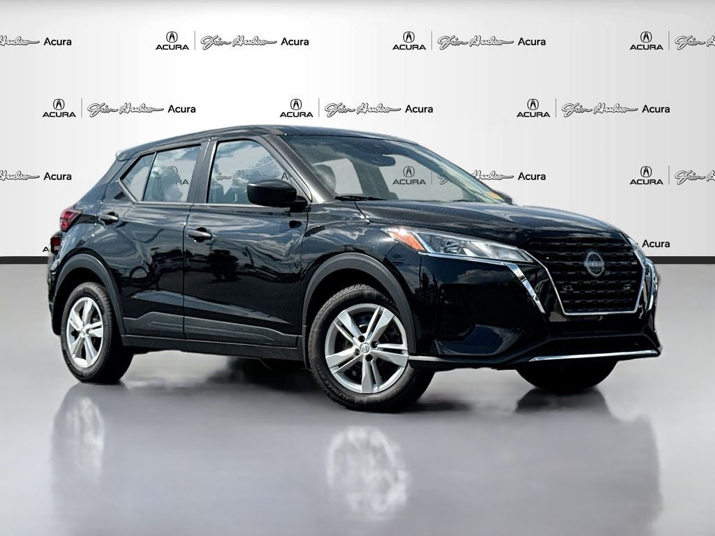 2023 Nissan Kicks S