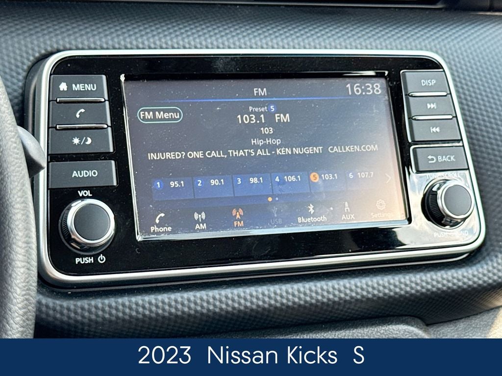 2023 Nissan Kicks S