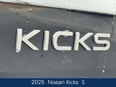2025 Nissan Kicks S