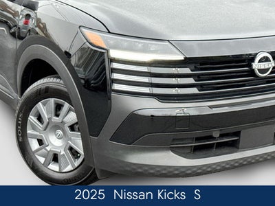 2025 Nissan Kicks S