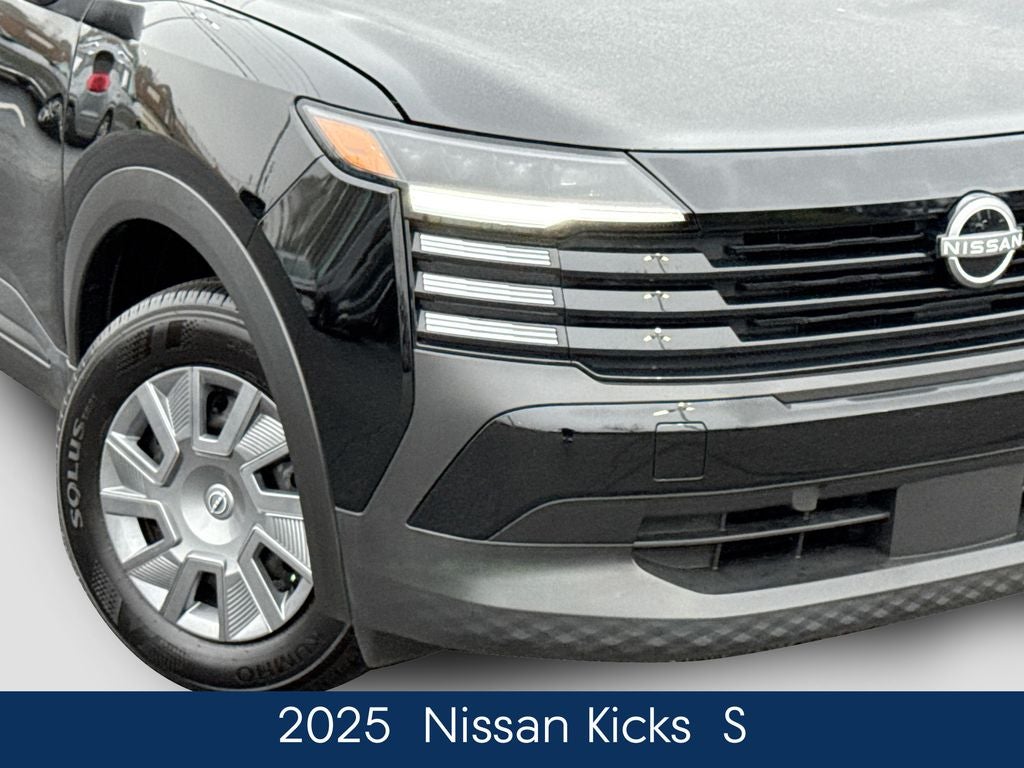 2025 Nissan Kicks S