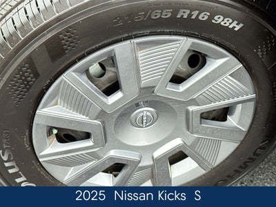 2025 Nissan Kicks S