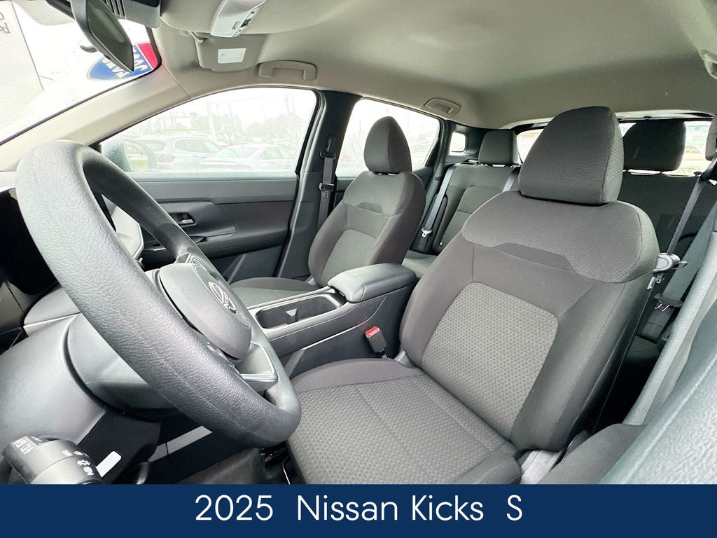 2025 Nissan Kicks S