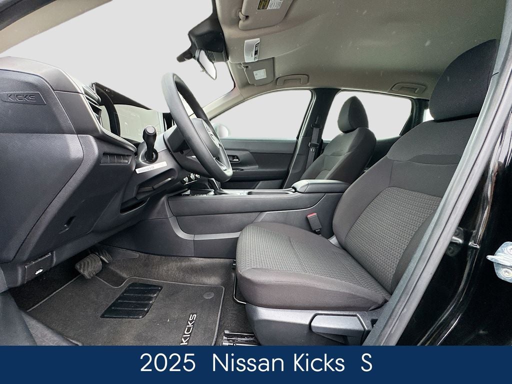 2025 Nissan Kicks S