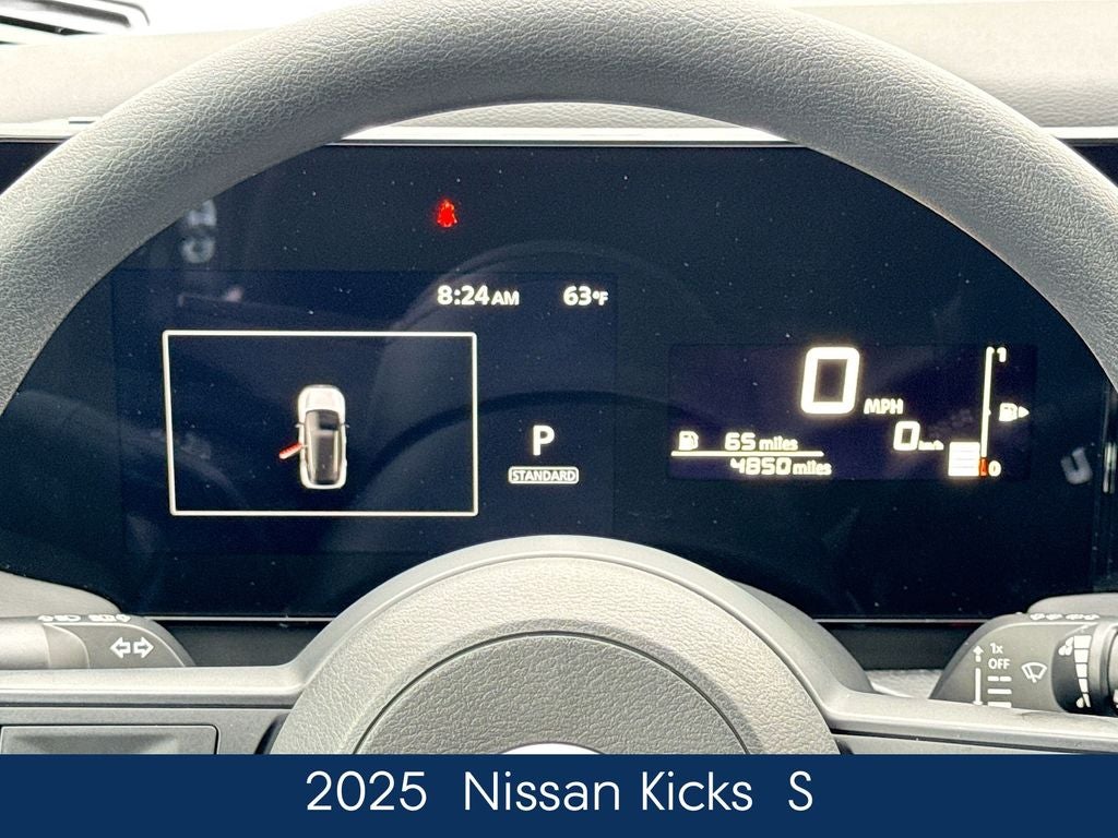 2025 Nissan Kicks S