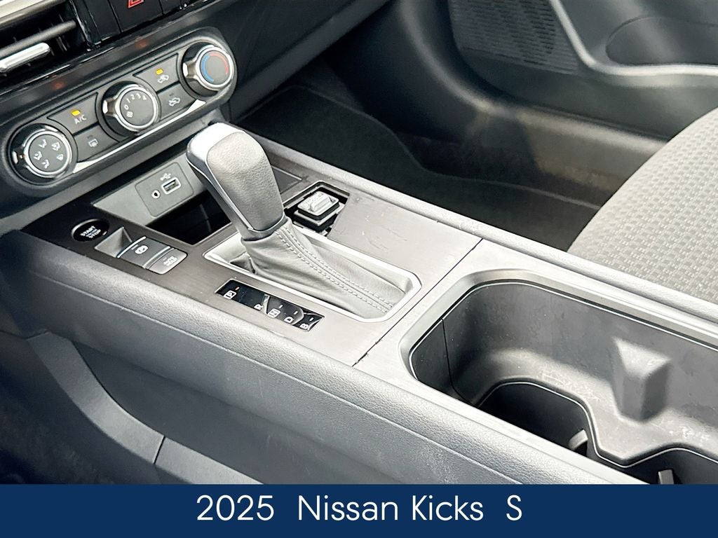 2025 Nissan Kicks S