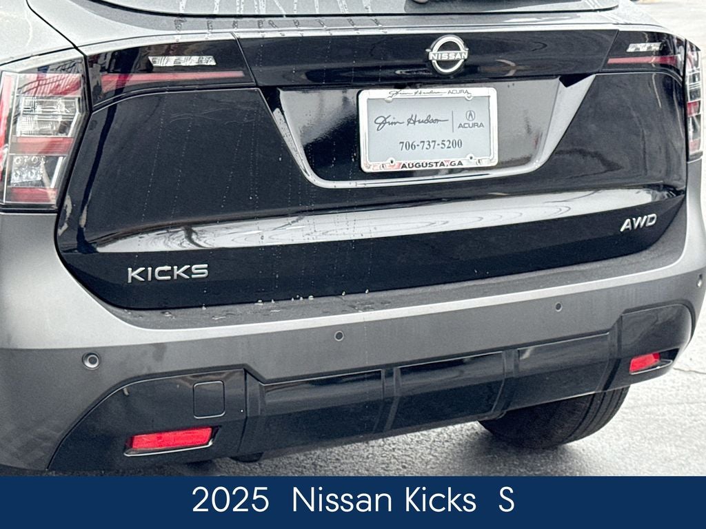 2025 Nissan Kicks S