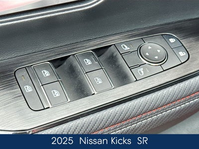 2025 Nissan Kicks SR