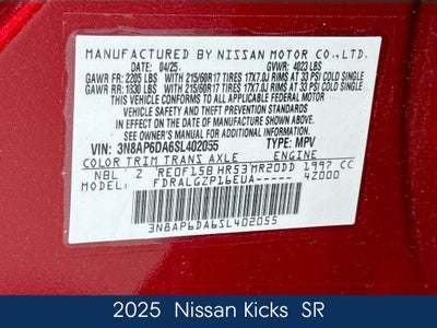 2025 Nissan Kicks SR