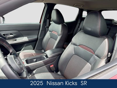 2025 Nissan Kicks SR