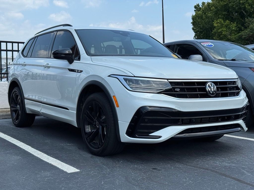 2024 Volkswagen Tiguan 2.0T SE R-Line Black