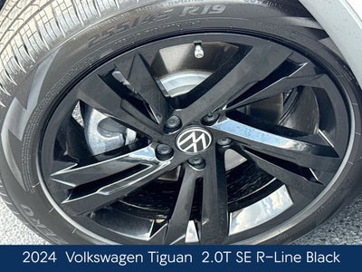 2024 Volkswagen Tiguan 2.0T SE R-Line Black