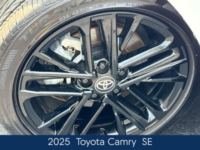 2025 Toyota Camry SE