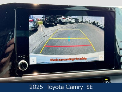 2025 Toyota Camry SE