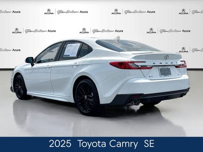 2025 Toyota Camry SE