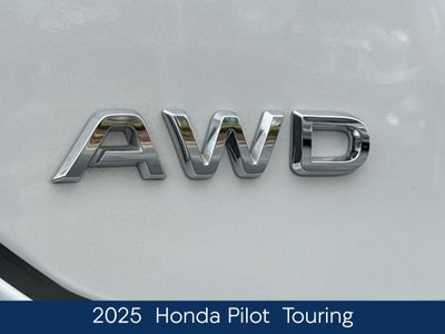 2025 Honda Pilot Touring