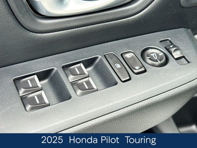 2025 Honda Pilot Touring