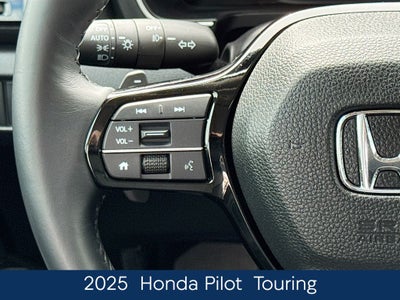 2025 Honda Pilot Touring