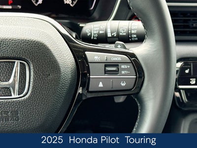 2025 Honda Pilot Touring