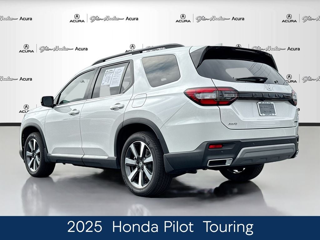 2025 Honda Pilot Touring