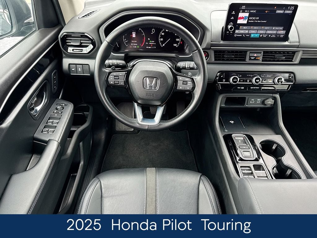 2025 Honda Pilot Touring