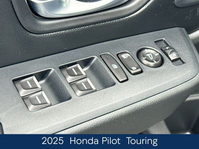 2025 Honda Pilot Touring