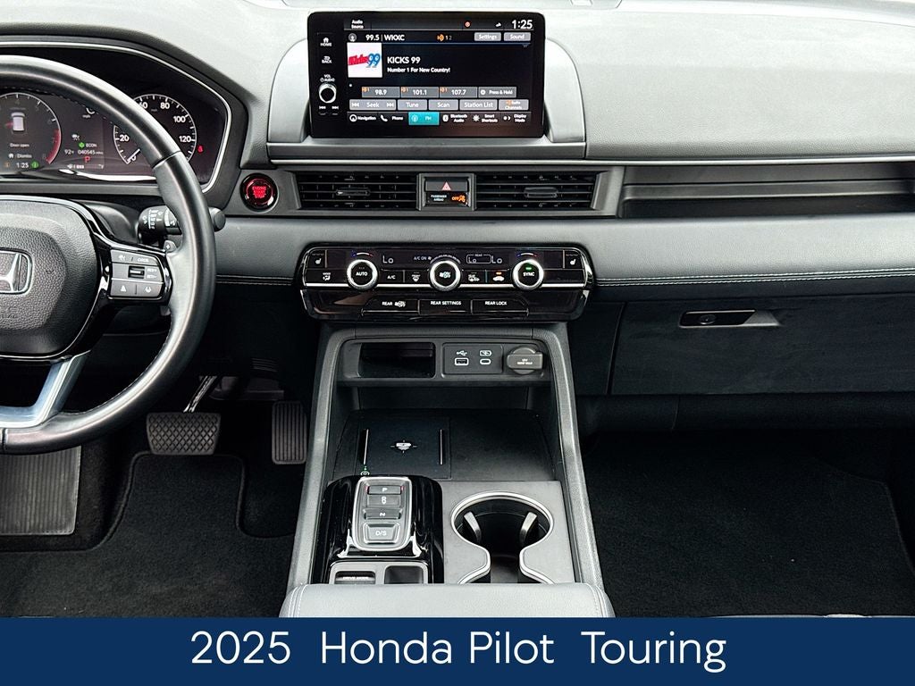 2025 Honda Pilot Touring