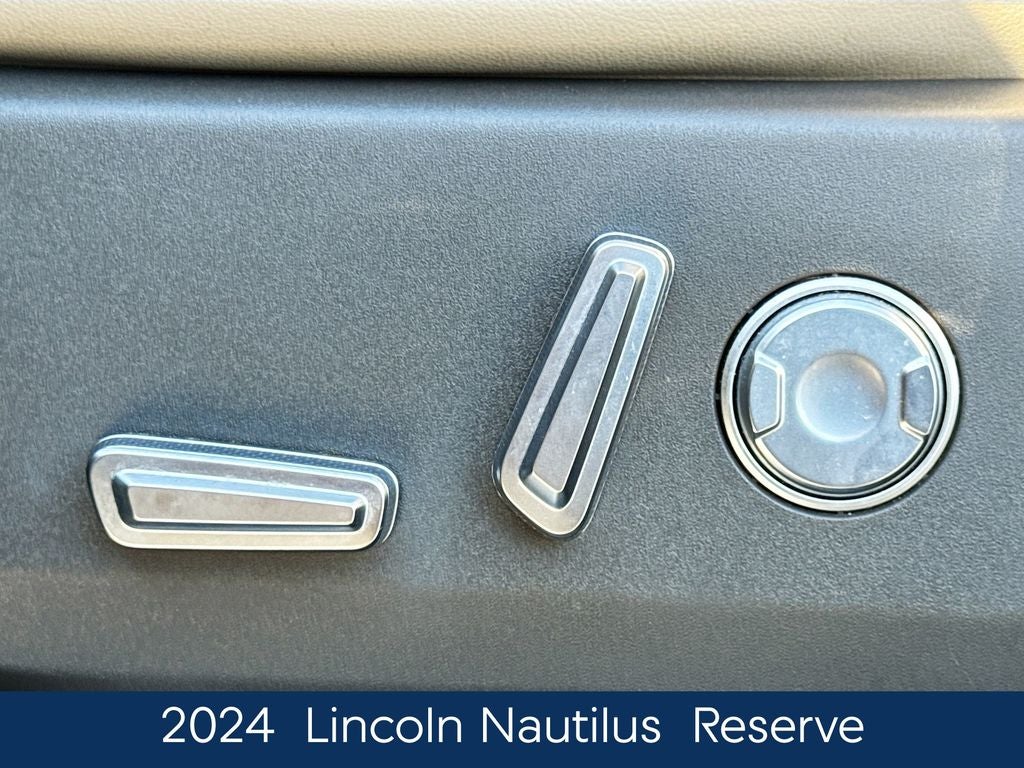 2024 Lincoln Nautilus Reserve