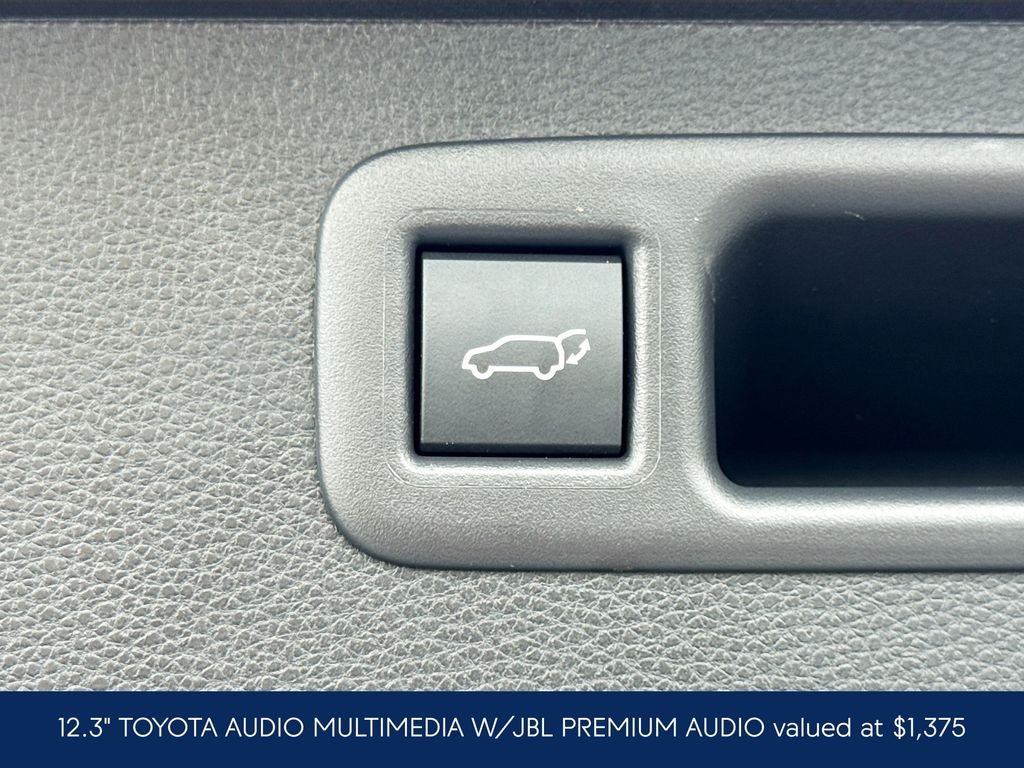 2026 Toyota Highlander XSE
