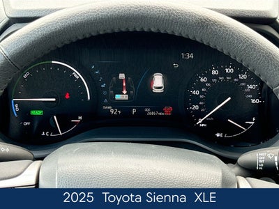 2025 Toyota Sienna XLE 8 Passenger