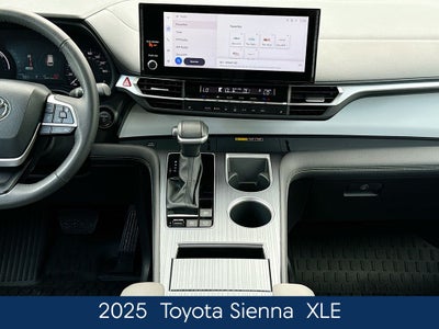 2025 Toyota Sienna XLE 8 Passenger
