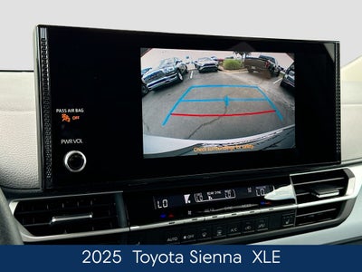 2025 Toyota Sienna XLE 8 Passenger