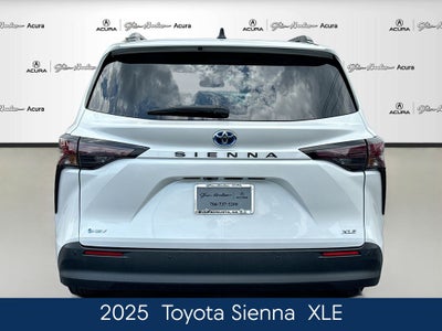 2025 Toyota Sienna XLE 8 Passenger