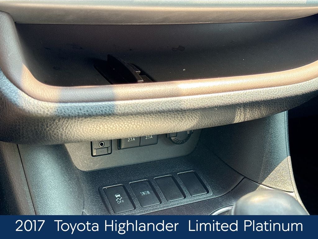 2017 Toyota Highlander Limited Platinum