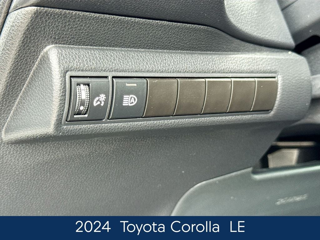 2024 Toyota Corolla LE