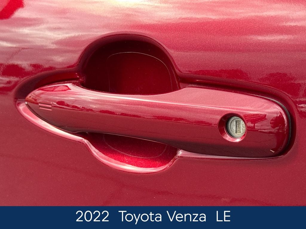 2022 Toyota Venza LE