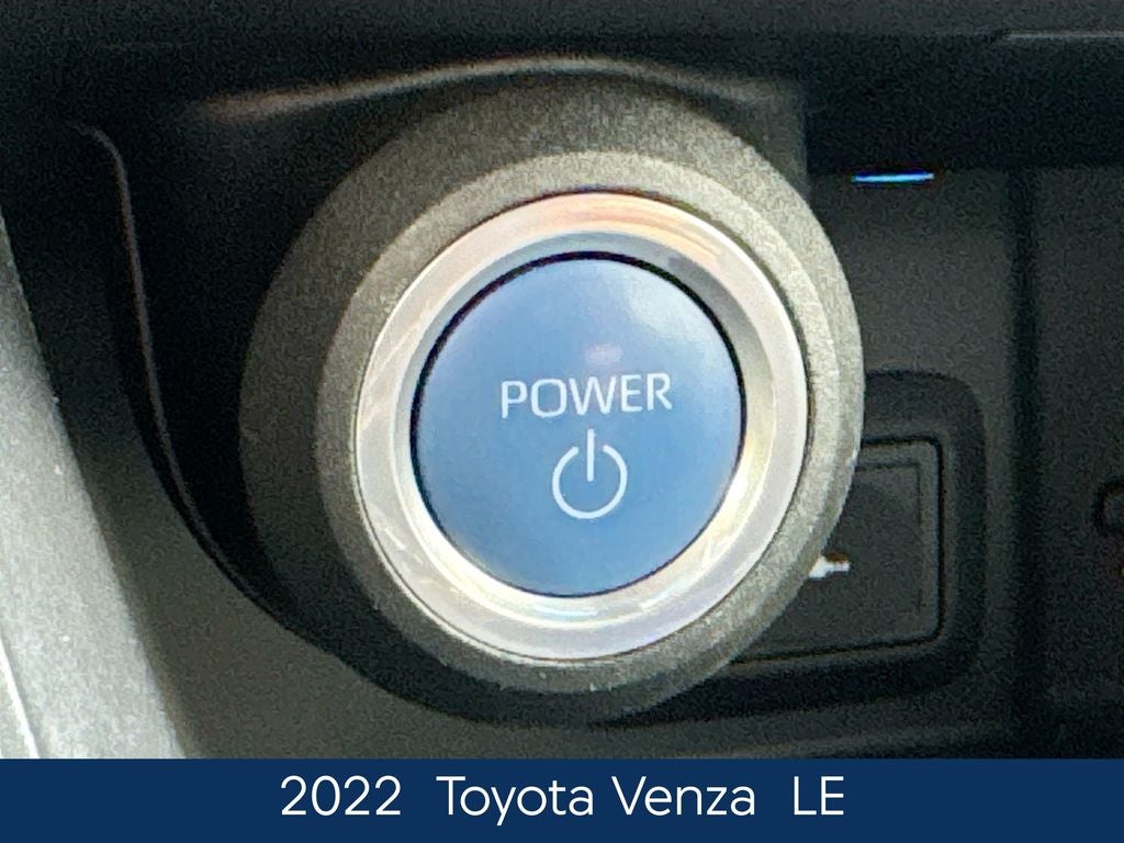 2022 Toyota Venza LE
