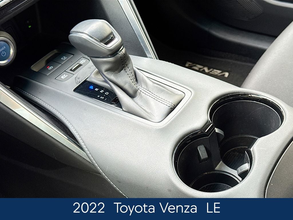 2022 Toyota Venza LE