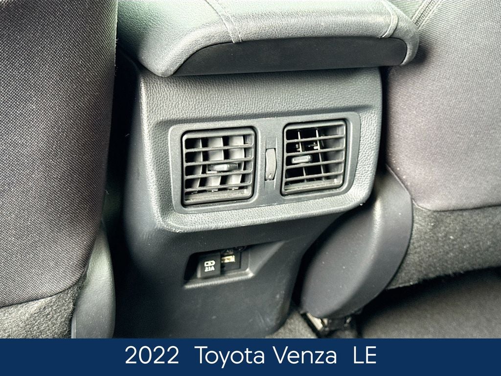 2022 Toyota Venza LE