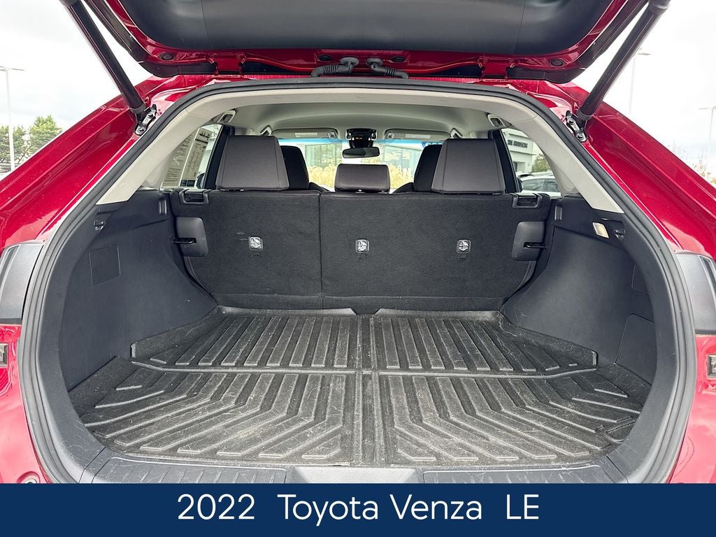 2022 Toyota Venza LE
