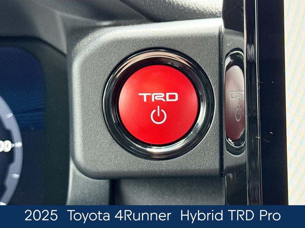 2025 Toyota 4Runner i-FORCE MAX Hybrid TRD Pro