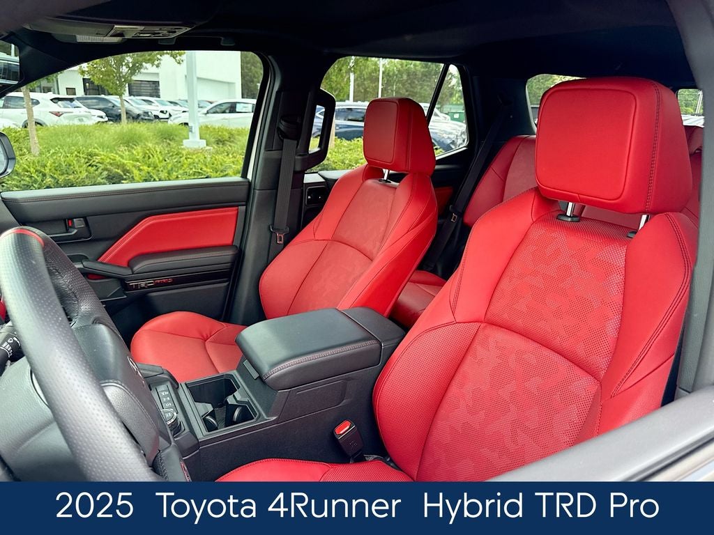 2025 Toyota 4Runner i-FORCE MAX Hybrid TRD Pro