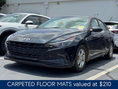 2023 Hyundai Elantra SE