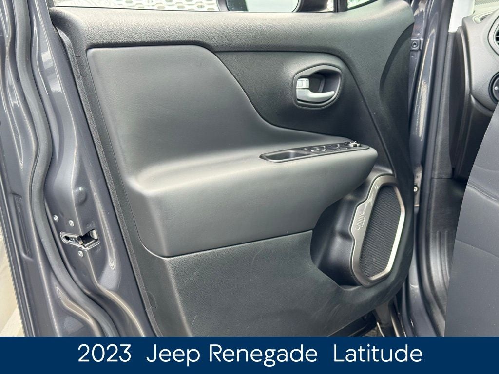2023 Jeep Renegade Latitude