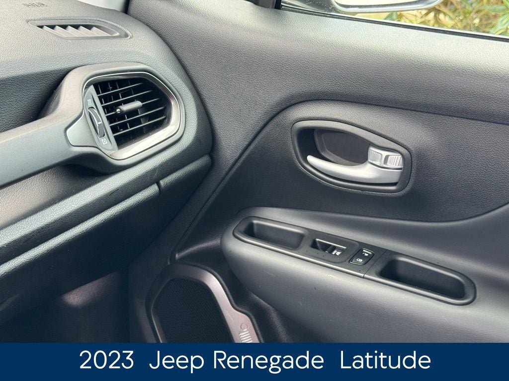 2023 Jeep Renegade Latitude