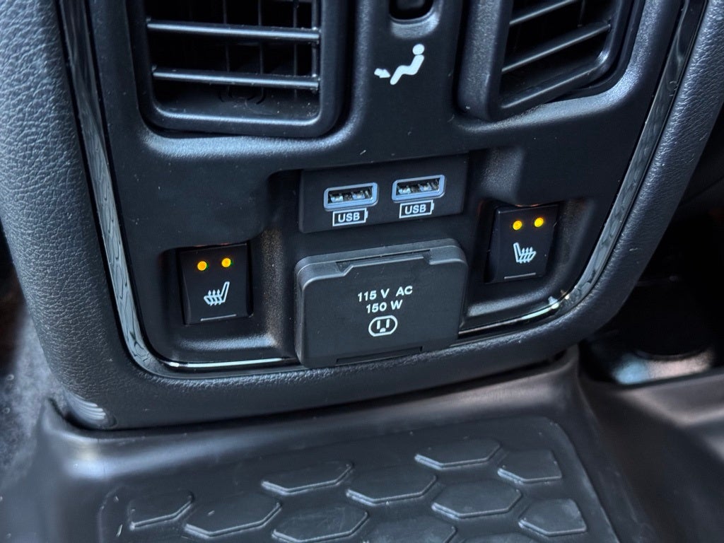 2018 Jeep Grand Cherokee Summit