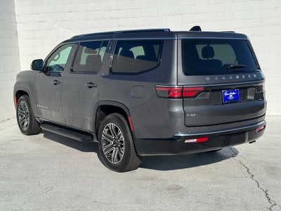 2024 Jeep Wagoneer Base