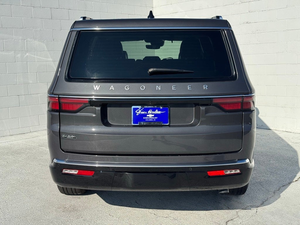 2024 Jeep Wagoneer Base