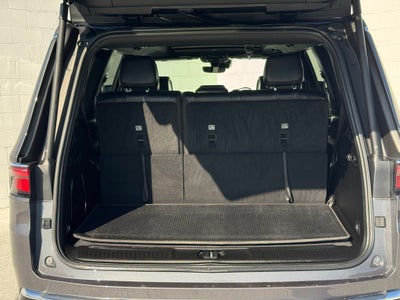 2024 Jeep Wagoneer Base