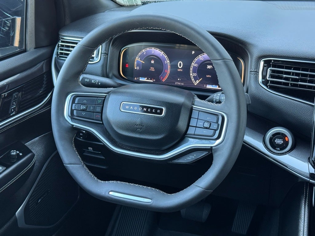 2024 Jeep Wagoneer Base